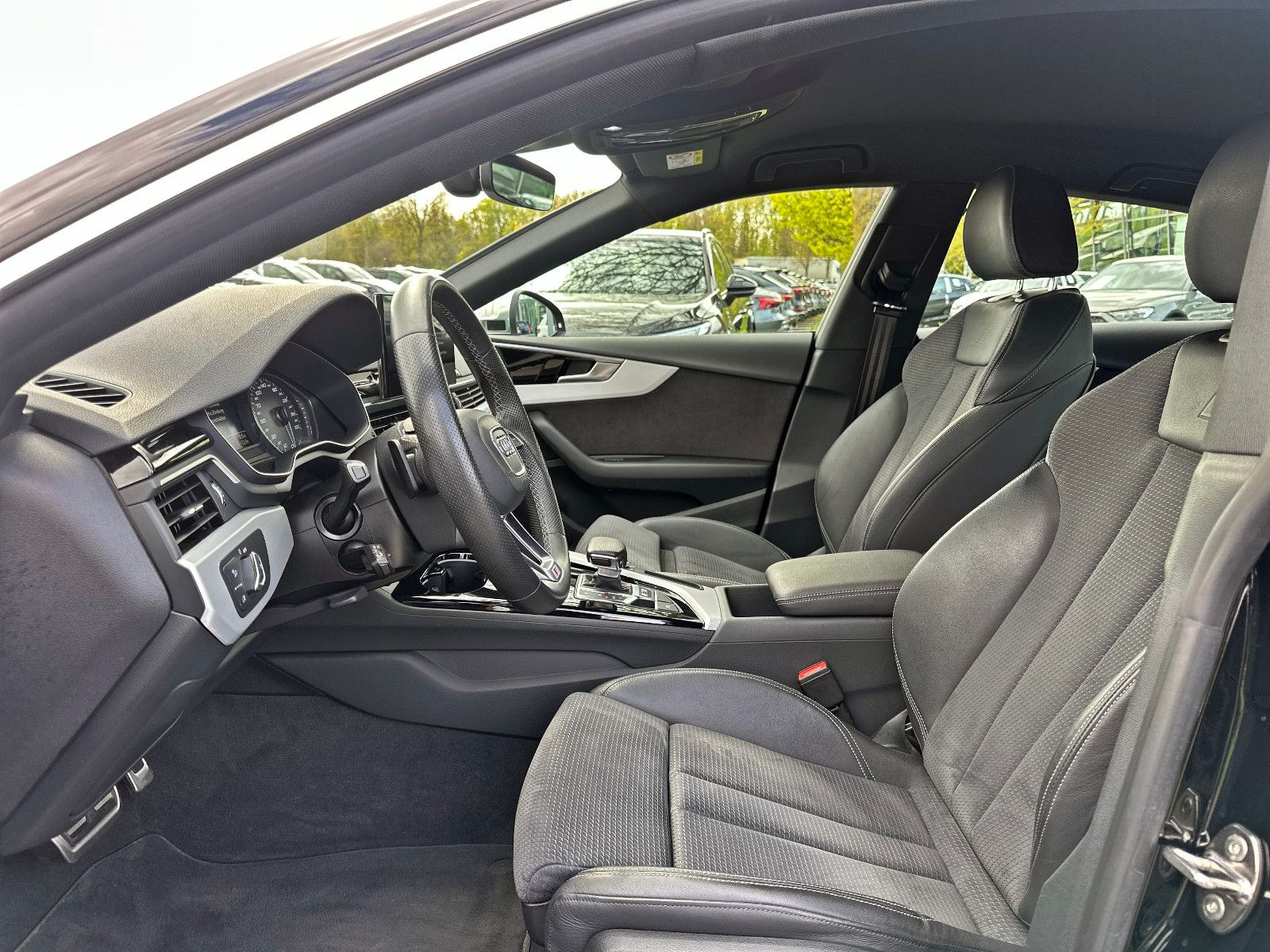 Audi S5 - Bild 12