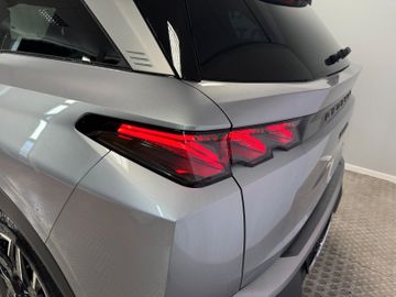 Peugeot 5008 Hybrid 145 GT Exclusive AHK7-Sitze360 Kam