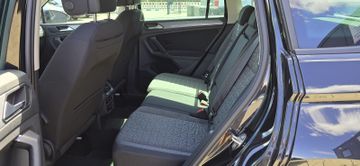 Volkswagen Tiguan - 10