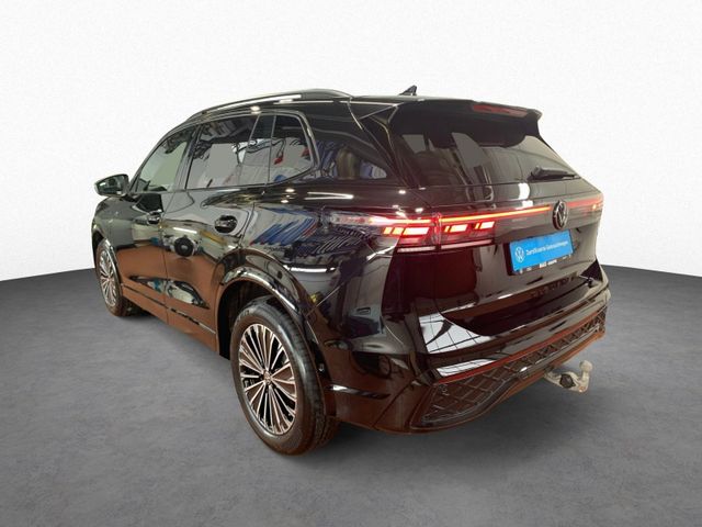 Tiguan 1.5 eTSI DSG R LINE IQ.LIGHT+AHK+PANO+HUD