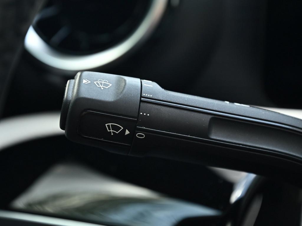 Mercedes-Benz A 250 Limo Progressive PANO MULTIB. LED 360° SHZ