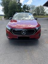 Mercedes-Benz EQA 250 Progressive AHK Night Paket - rote Mercedes-Benz EQA