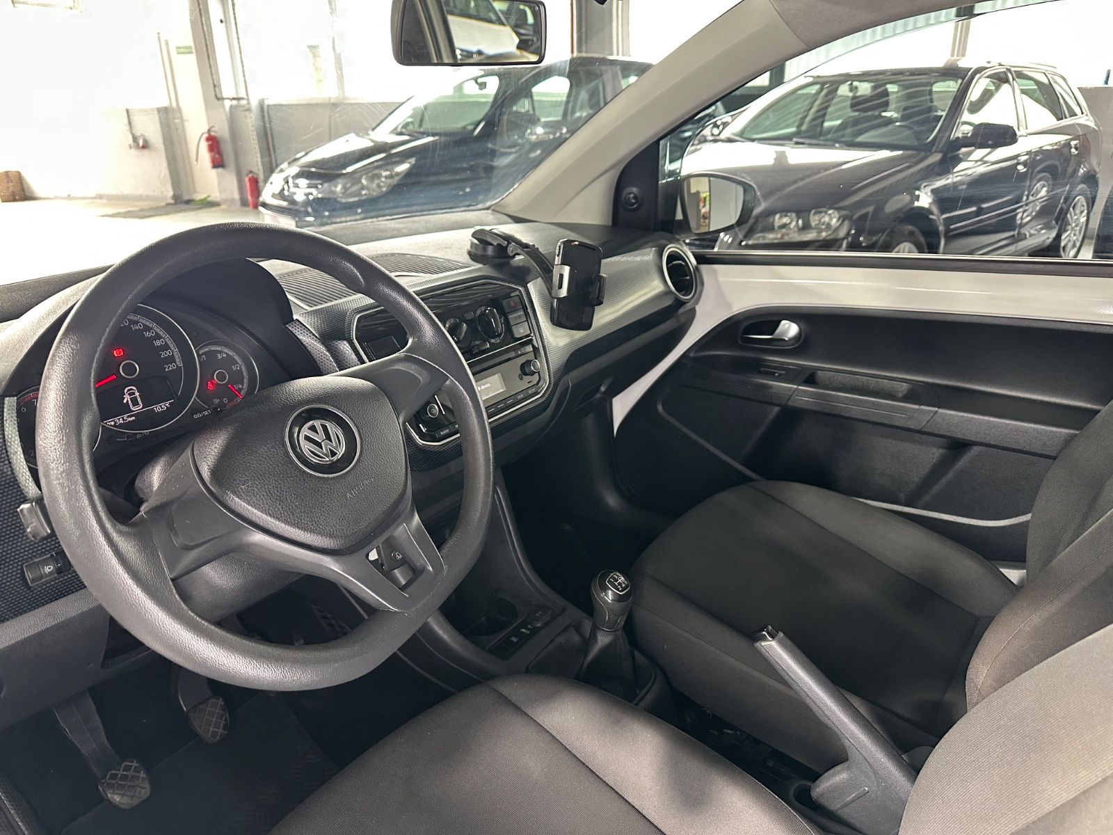 up! move up!*KLIMA*ELEKTR. FENSTER*PDC*HU Neu*Se