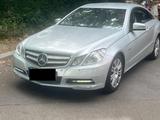 Mercedes-Benz E 200 Coupé Avantgarde SERVICE/TÜV NEU! - Mercedes-Benz E-Class: Service