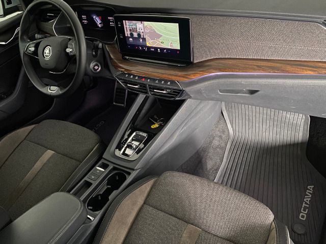 Octavia Scout 2.0 TDI DSG 4x4 AHK+HUD+NAVI
