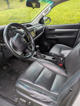 Toyota Hilux 2.4 D-4D Executive 4x4 Double Cab - Toyota Hilux von privat