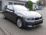 BMW 330i xDrive Touring Sport Line Live Cockpit Navi - BMW 330 mit Benzin-Antrieb: Kombi