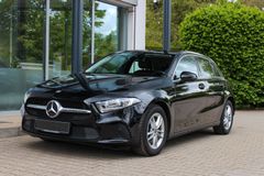 MERCEDES-BENZ A 200 / BUSINESS PAKET / NAVIGATION