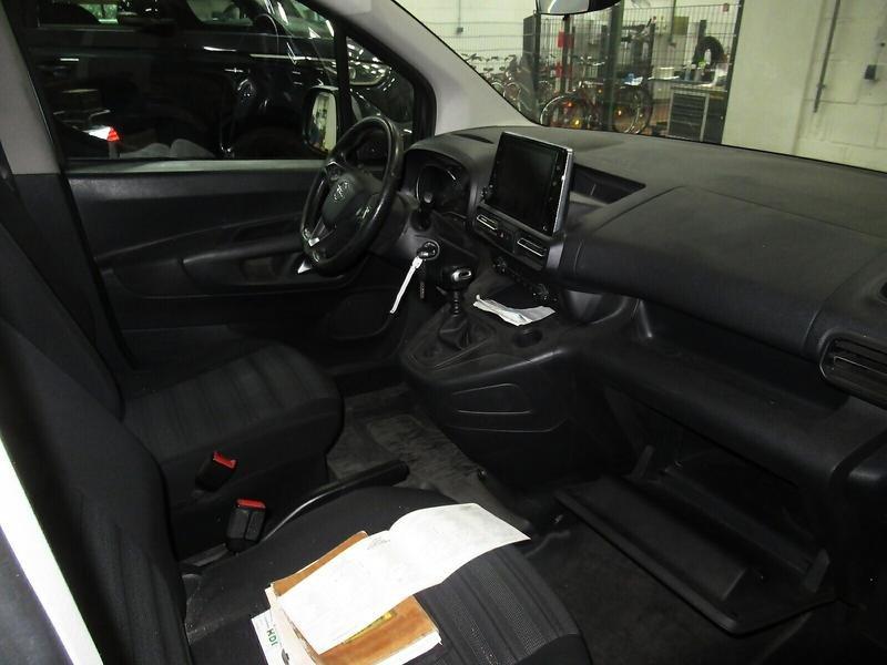 Opel Combo E 1.2 Turbo Edition AHK/Tempomat, миниатюра 3