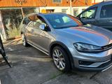 Volkswagen Golf 2.0 TDI 135kW DSG 4MOTION BMT Alltrack ... - Volkswagen Golf: TDI 4motion