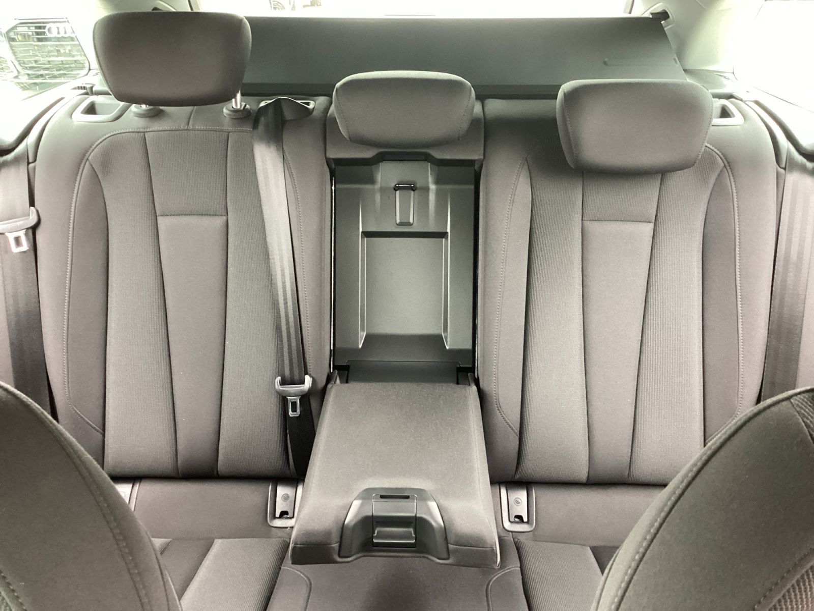 Audi A4 Avant 35 TDI S-Tronic S-Line, AHK, Tempomat,  foto 13