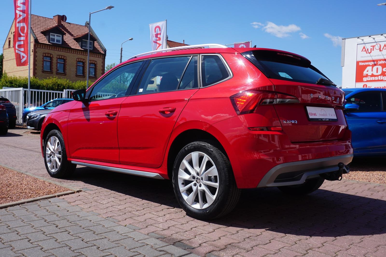 Skoda Kamiq Style DSG LED Navi ACC AHK DAB PDC USB
