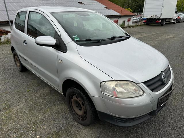 Volkswagen Fox *Basis* Händler/Export