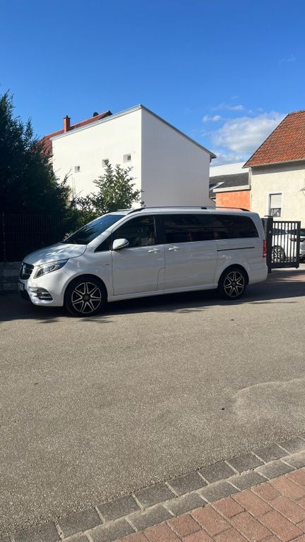 Mercedes-Benz V 250