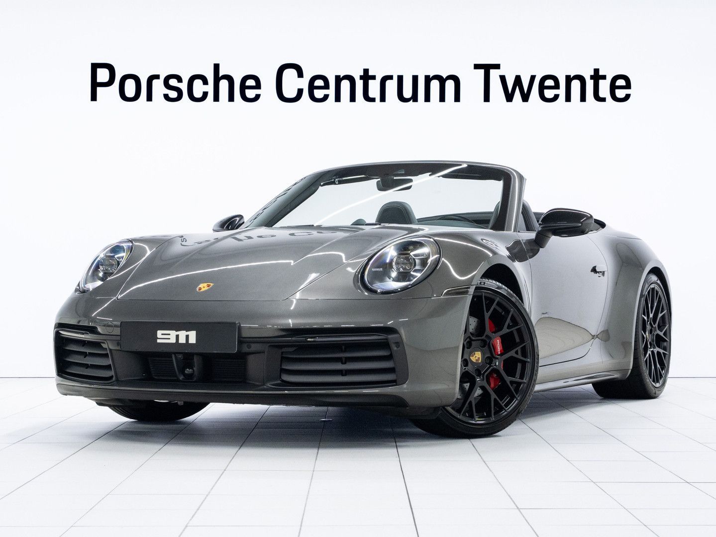 Porsche 992 Carrera 4S Cabrio
