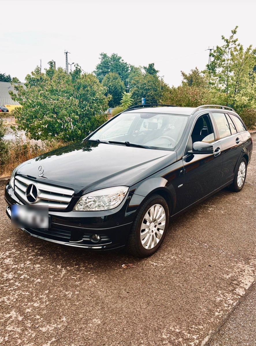 Mercedes-Benz C180 2009 — photo 10