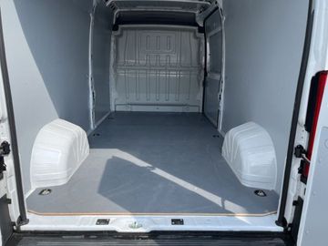 Peugeot Boxer HDi 335 L3H2 S&S