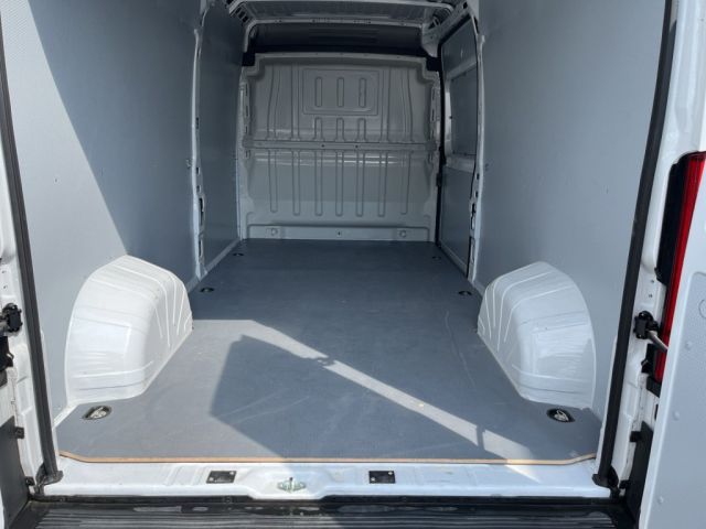 Peugeot Boxer HDi 335 L3H2 S&S