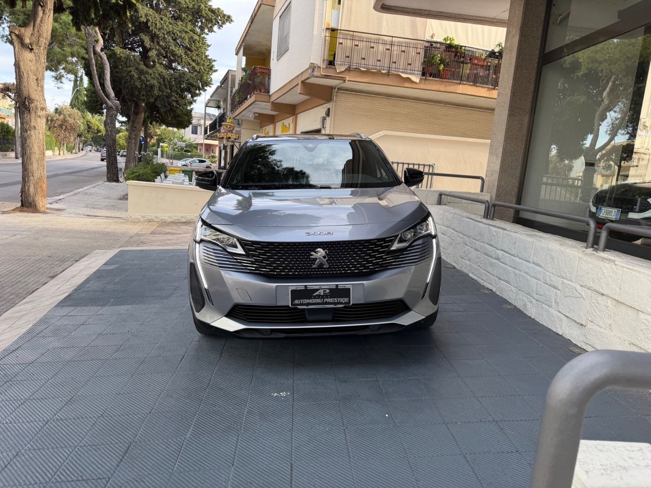 Peugeot 3008 PureTech Turbo 130 S&S EAT8 GT imagem 2