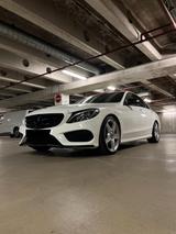 Mercedes-Benz C 400 4MATIC - sehr gepflegt! - Mercedes-Benz C 400: Limousine