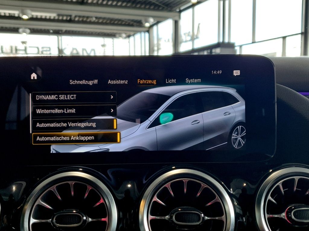 Fahrzeugabbildung Mercedes-Benz B 250 e AMG Line*Night Paket*el. Heckklappe