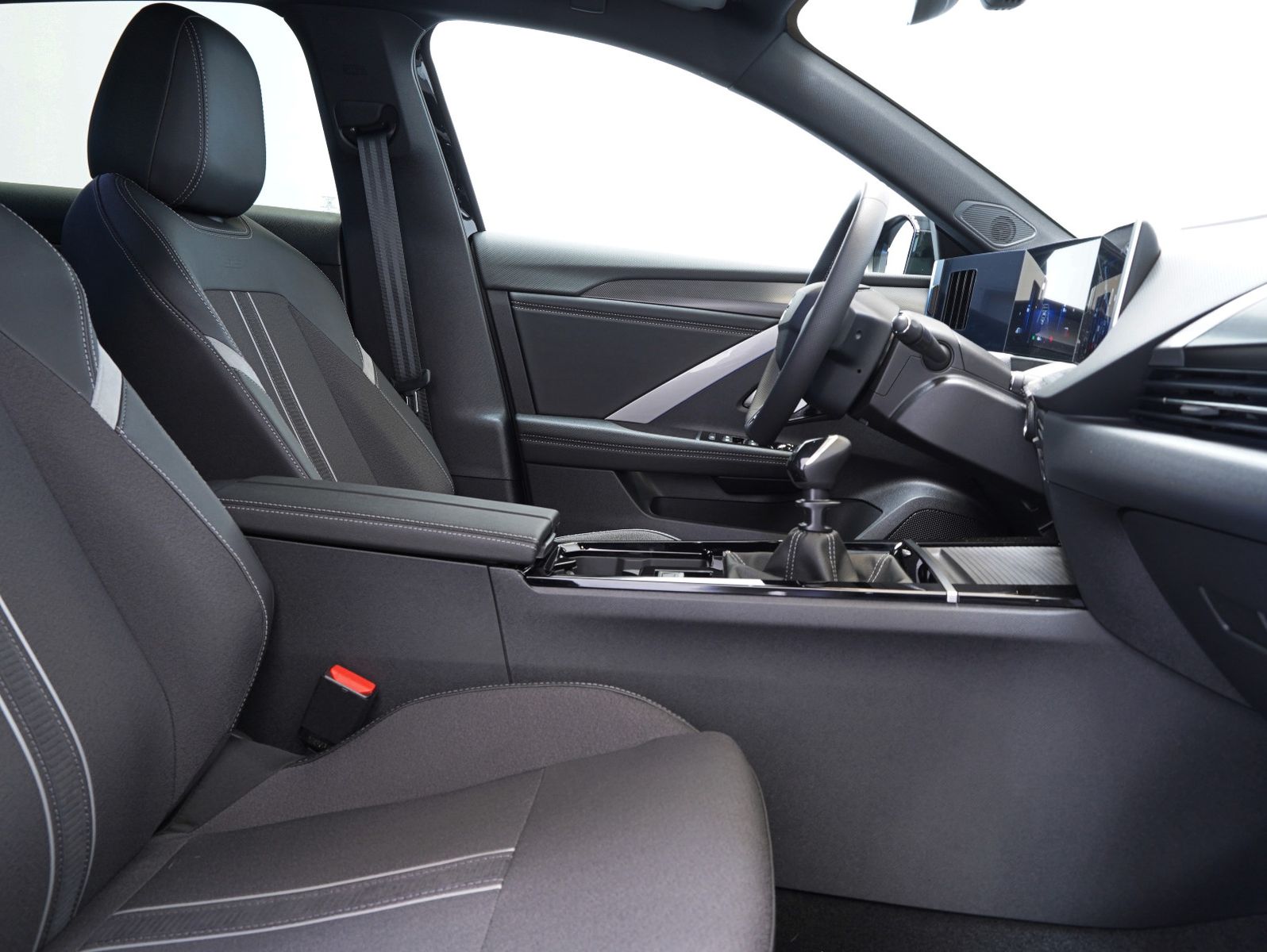 Fahrzeugabbildung Opel Astra L 1.2 Turbo GS LED/INTELLILUX/ACC/AHK/360°