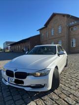 BMW bmw 3er limousine 320i F30 - BMW 320: E30 320i