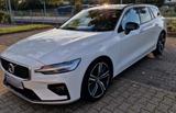 Volvo V60 T5 Geartronic R-Design - weiße Volvo V60