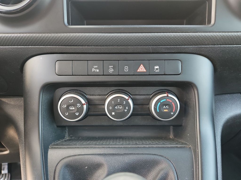 Fahrzeugabbildung Mercedes-Benz Citan 108 CDI Kasten BASE Standard Klima PTS hi.