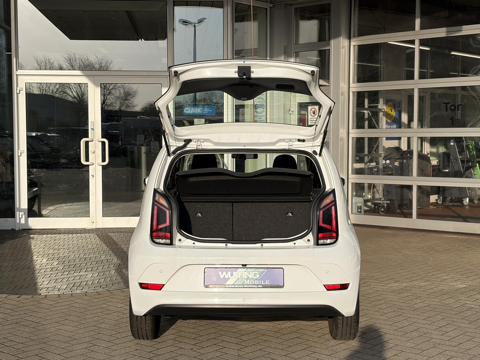 Volkswagen Up 1.0 MPI Navigation Kamera Tempomat Klimaanla, миниатюра 7