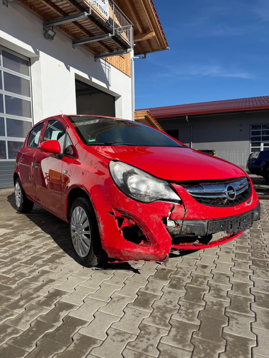 Opel Corsa D Selection