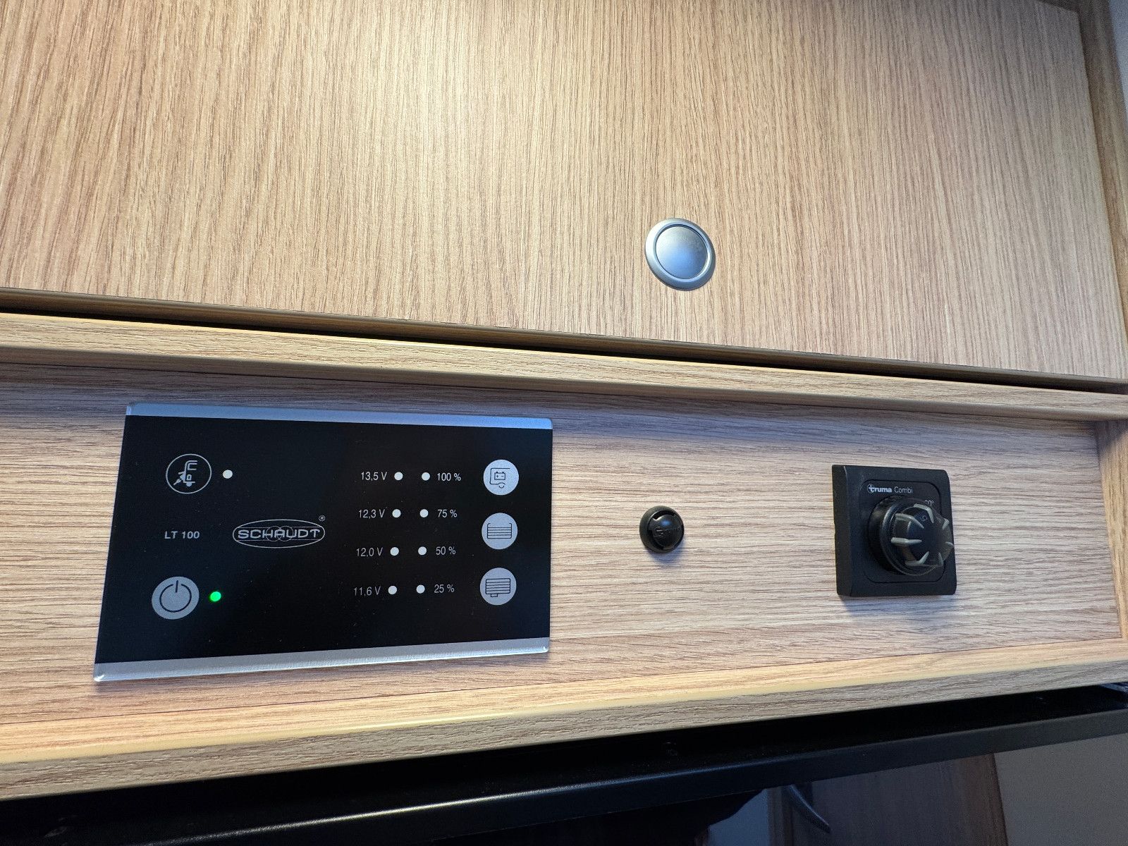 Fahrzeugabbildung Sunlight T69 L PANORAMA DACHKLIMA SAT NAVI QUEENSBETT WC+