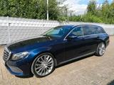 Mercedes-Benz E 400 d 4MATIC T 2.Hand TÜV 11/26 Traum Zustand  - Mercedes-Benz E 400 in Hamm