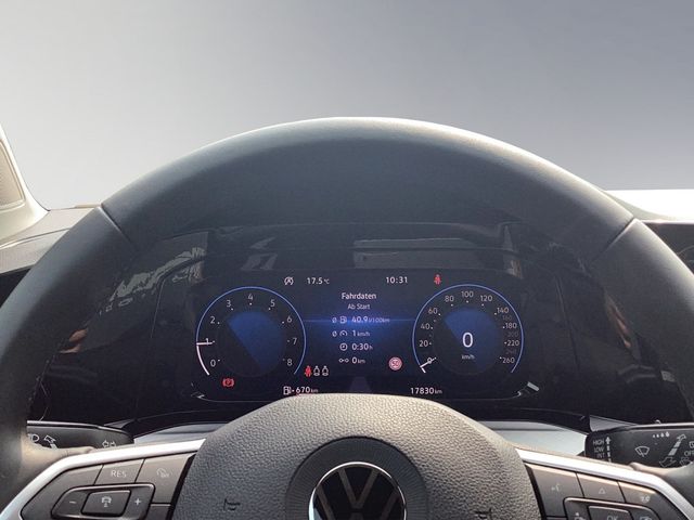 Golf VIII 1.5TSI Life KLIMA PDC SHZ NAVI ACC LED