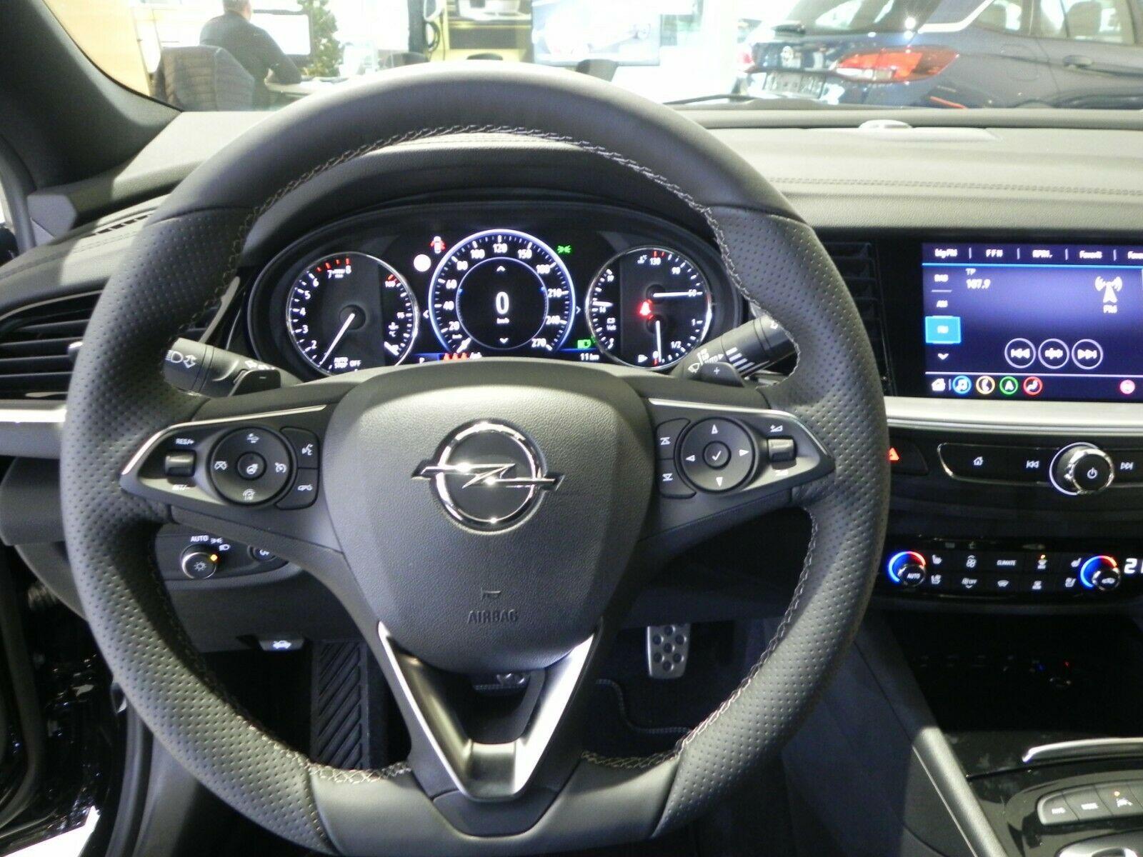 Opel Insignia GSI 2.0 BLACK/PERFORMANCE/20"ALU