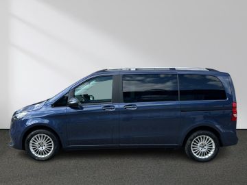 Mercedes V 220 - 3