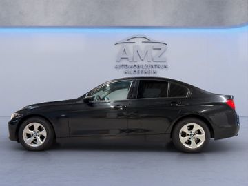 BMW 320 - 4