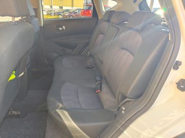Nissan Qashqai - 10