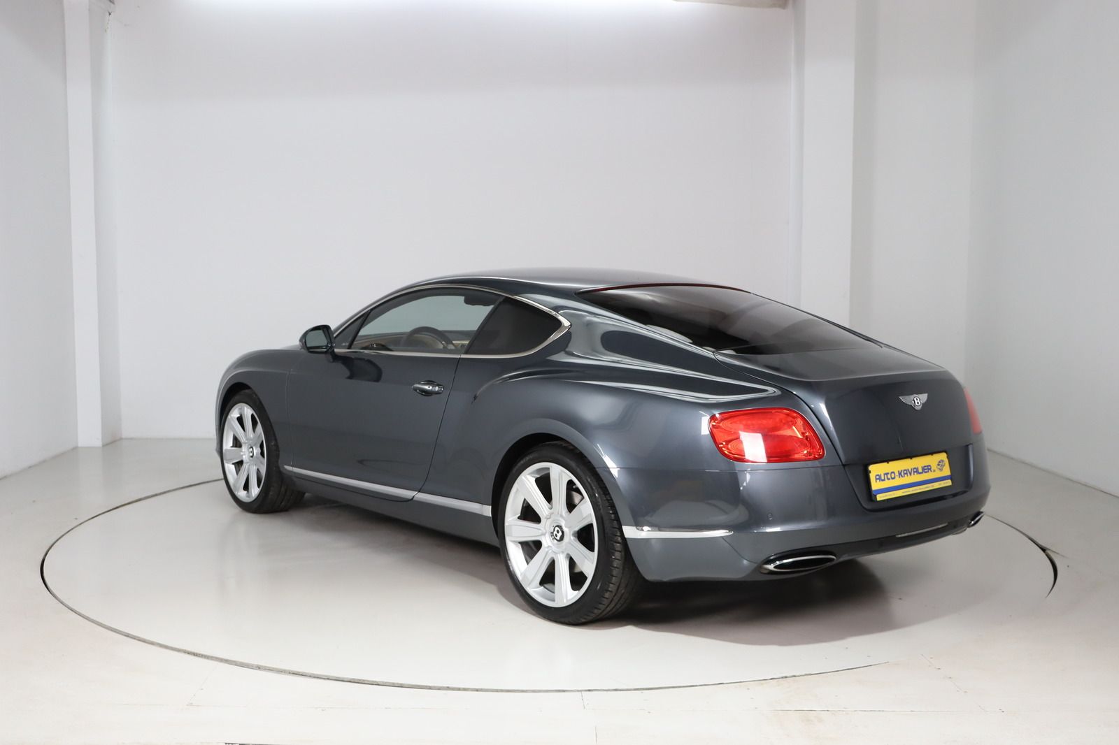 Fahrzeugabbildung Bentley Continental GT 6.0 4WD Navi * Xenon