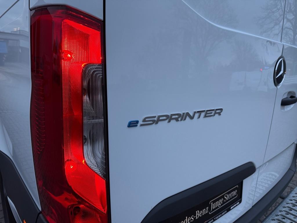 Mercedes-Benz eSprinter Sprinter 314 Kasten PRO Paket-Regal