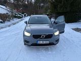Volvo XC40 T3 Geartronic Momentum Core Momentum Core - Volvo XC40 von privat