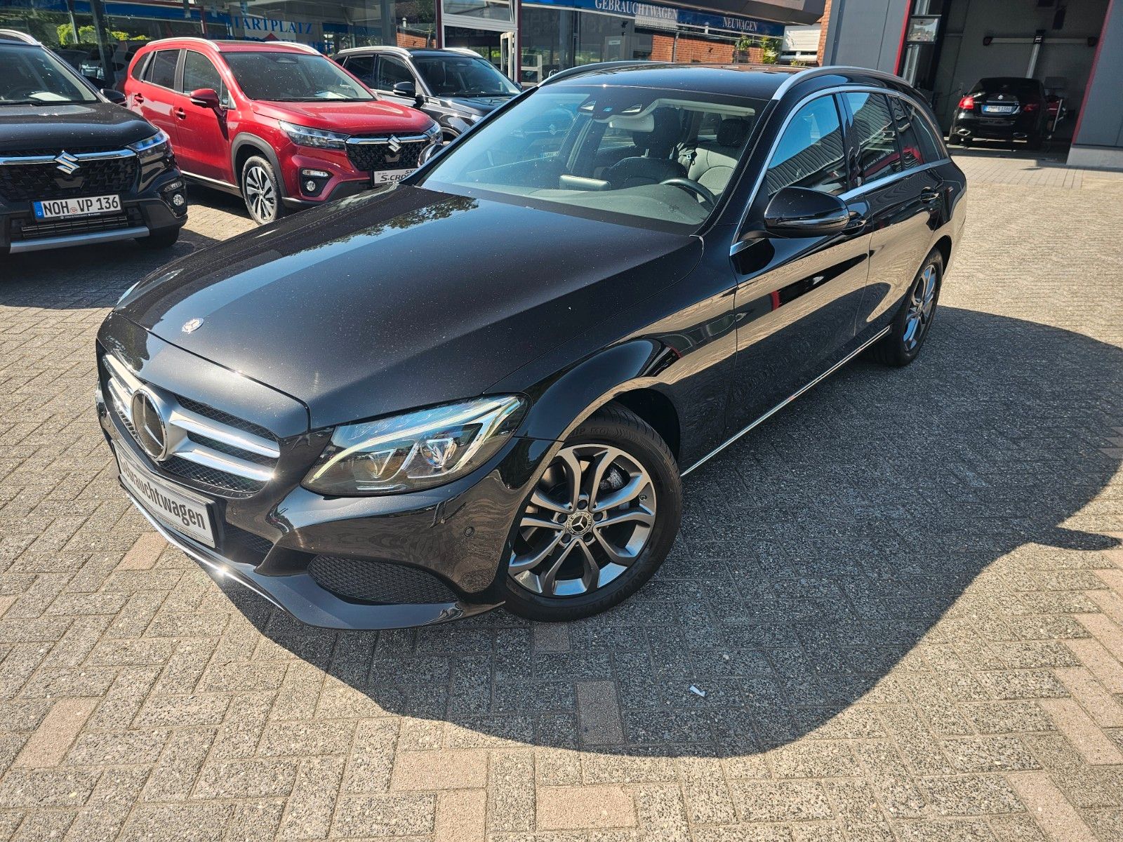 MERCEDES-BENZ C 220 d T 4Matic Avantgarde *AHK *LED *ACC