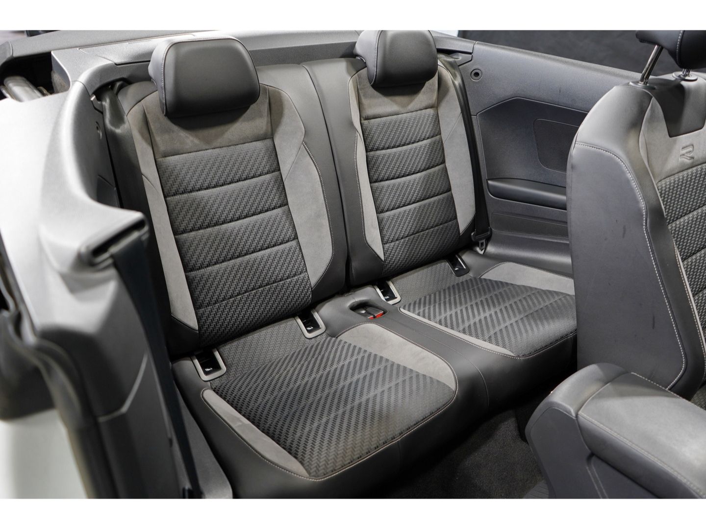 Volkswagen T-Roc - Bild 13
