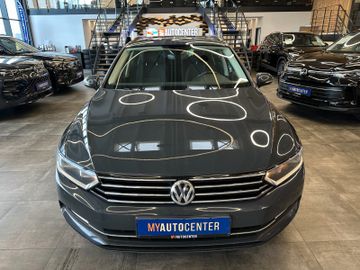 Volkswagen Passat *AHK*SZHZ*PANO*ACC*NAVI*