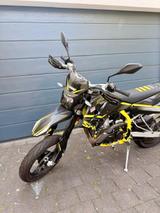 SWM SM 125 R Supermoto-Neuer TÜV-Top Zustand-6900km - Supermoto 125 ccm