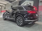 Volkswagen Touareg *AHK*IQ-MATRIX*MEMORY*ACC*DASHCAM* - Volkswagen Touareg in Solingen