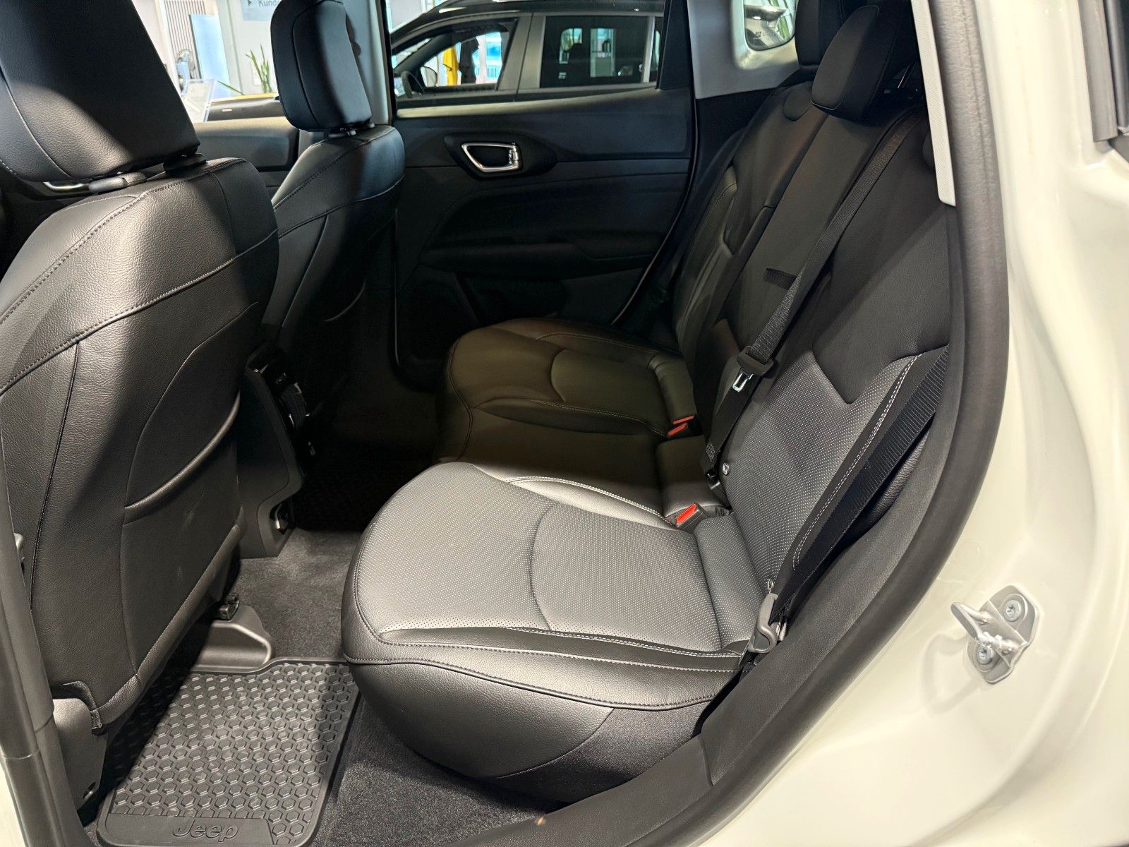 Jeep Compass - Bild 8