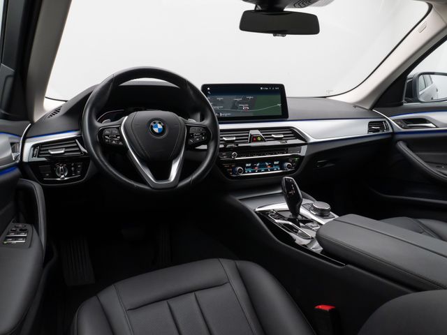 Foto Nummer 38: BMW 530i