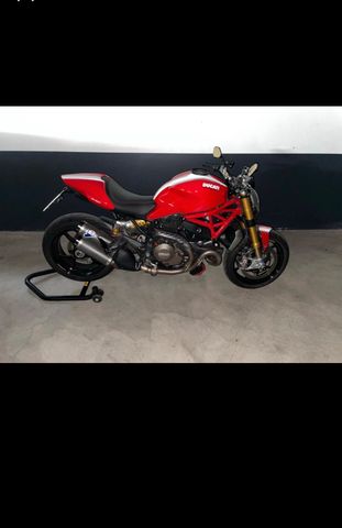 Ducati Monster 1200s stripe 