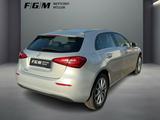 Mercedes-Benz A 250 e Kompaktlimousine Style/Navi/Autom./Klima - mit Hybrid-Antrieb: Silber, Kleinwagen